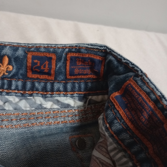 The Buckle/Rock Revival Jeans - Picture 6 of 8